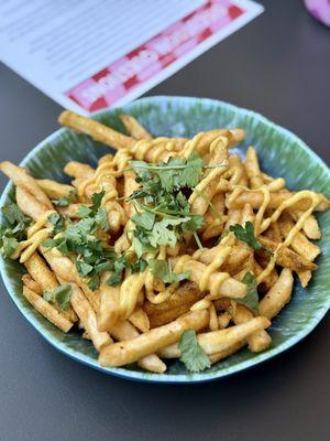 Curry fries