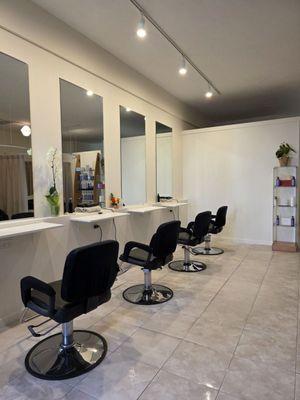 Where you get your hair blow dry. Extremely nice and clean.