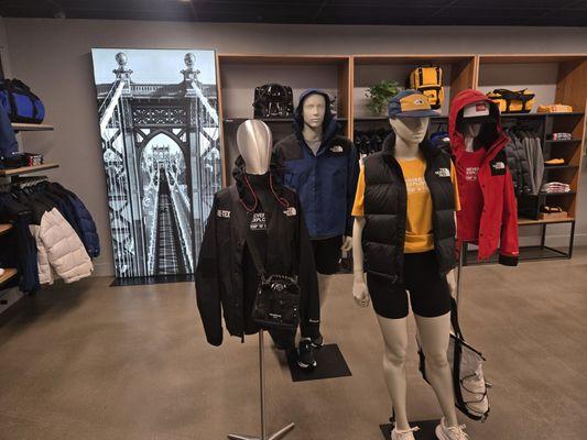 The North Face Fifth Ave