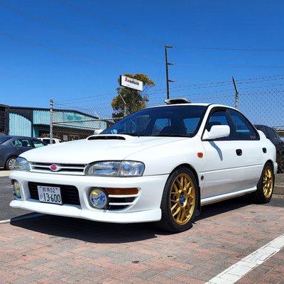 The gold Premier put on takes my car to a whole new level.