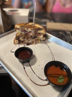 Grilled Cheese Gallery