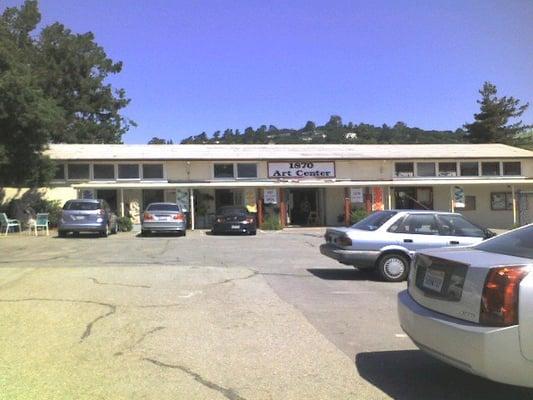 Ralston Ave entrance and parking lot