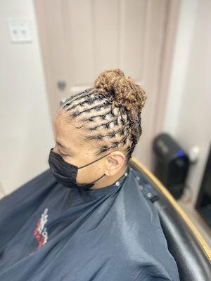 Look Hair Care Studio