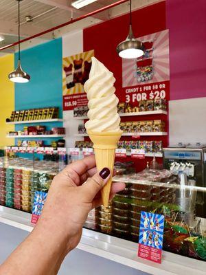 Vanilla flavor soft serve