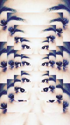 I've always loved the cat eye looks!