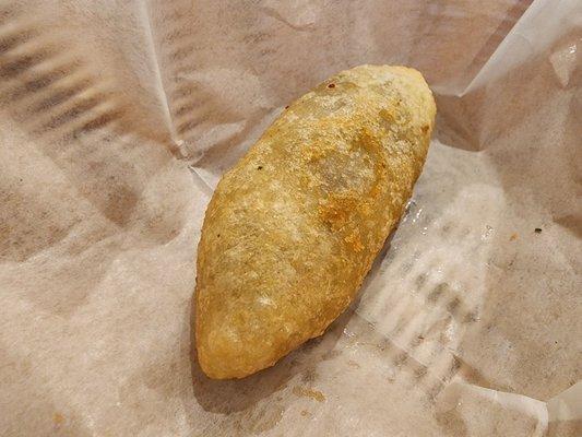 Bolinho de aipim com costela