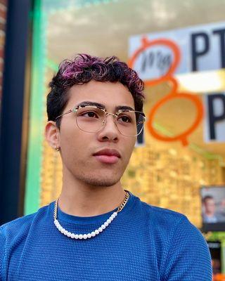 Coco and Breezy frames are stylish and has personality.