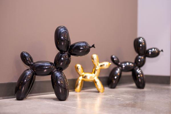 Balloon Dogs