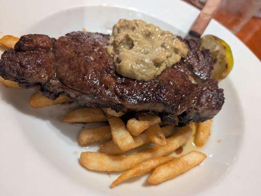 Ribeye with chimchurri fries