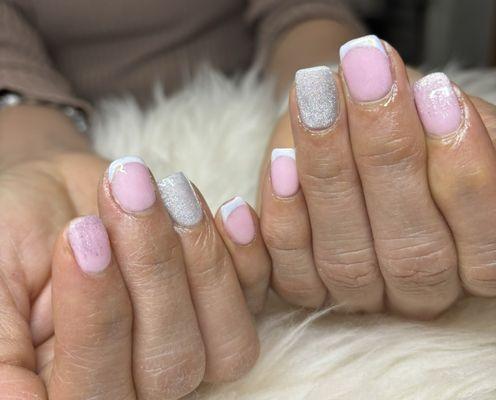 Dip powder nails