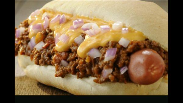 jumbo hot dog with chili with chopped onions