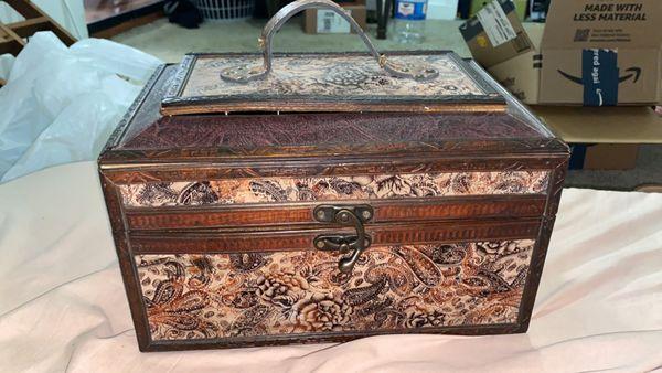 Beautiful chest for $8.