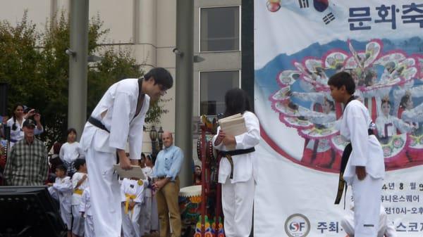 Demostratn at San Francisco Union Square