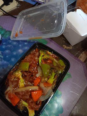 Beef W. Garlic Sauce