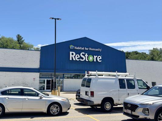 Habitat for Humanity Restore