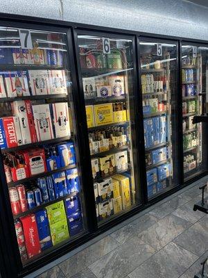 Friendly Liquor Market