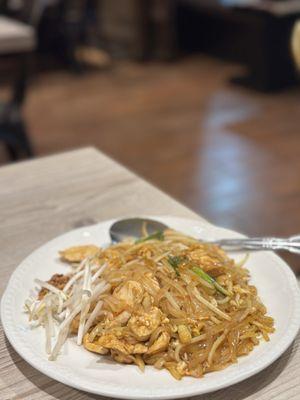 Chicken 22. Pad Thai