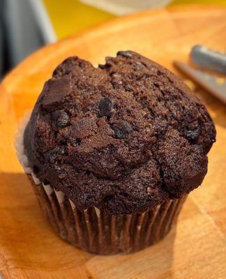 Crumbly Cafe & Bakery