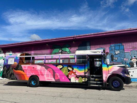 Miami Vibes Party Bus