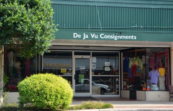 De-Ja Vu Consignment
