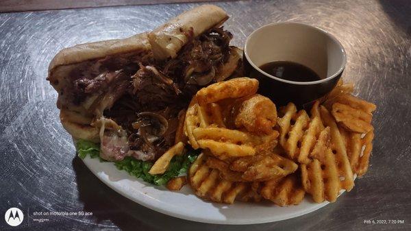 Prime dip w waffle fries