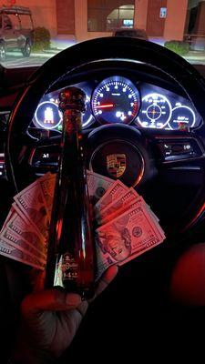 Castle Market & Liquor