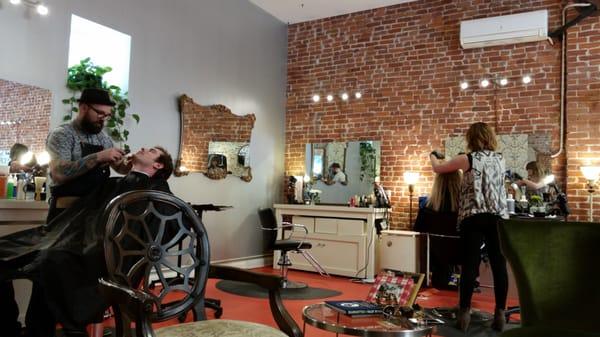 Interior decor and great people!