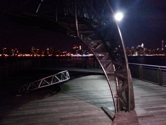 Structure