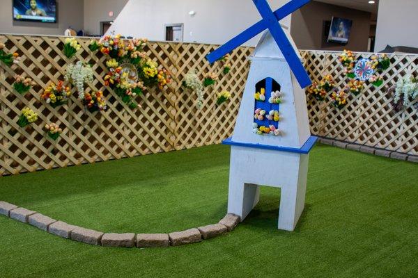 RJ’s Indoor Golf & Bar