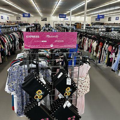 Discount Fashion Warehouse