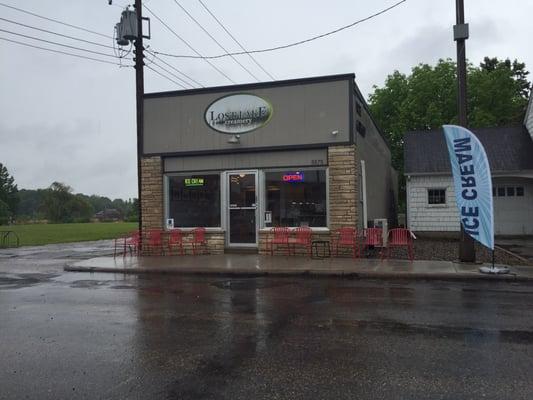 Cute little ice cream shop!