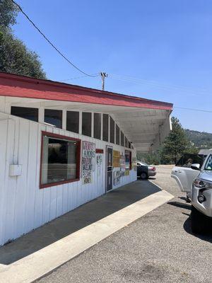 Oakhurst Fruit Stand