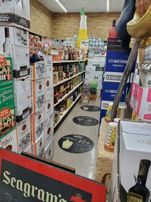 Hillside Liquor & Deli Company