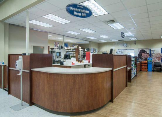 Lewis Stores - 26th & Sycamore, Sioux Falls