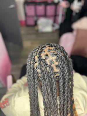 Looks By Lexx Creations