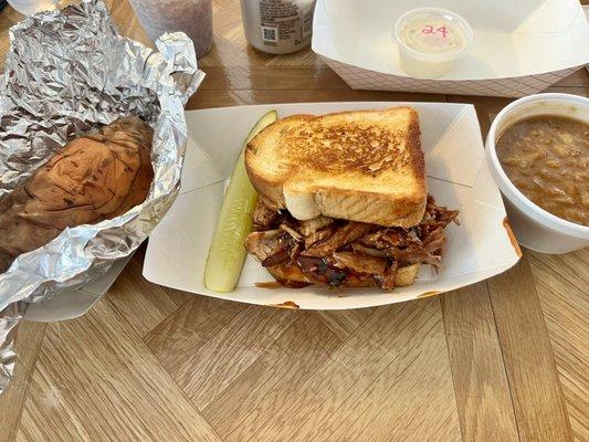 Ron's Roadside Grille