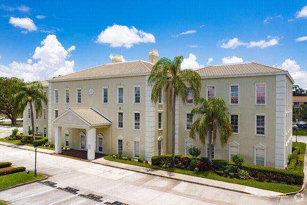 Lauren Brickner Esthetics