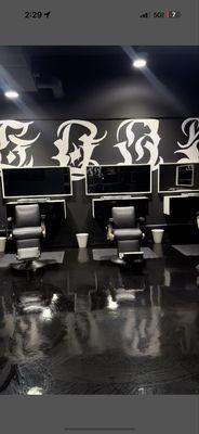 LGNDS Barber Lounge