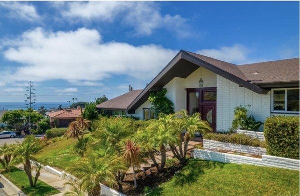 Beautiful La Jolla home with huge ocean views. Sold by Drew & Christy Littlemore.