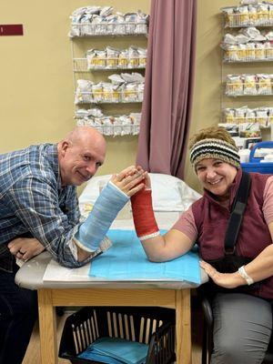 2 Thumbs Up Hand Therapy