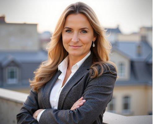 Mindy Knapp - The Real Brokerage