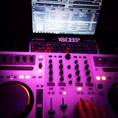 Castro Djs and Entertainment