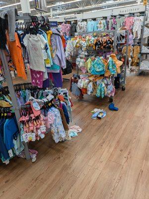 Walmart Supercenter, Laurens