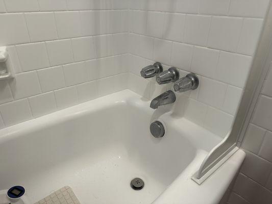 Tub Coaters Tub and Tile Refinishing