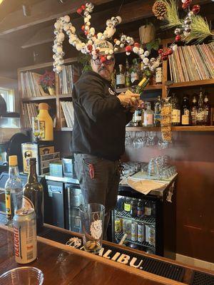 Sweeney's Walnut Street Tavern