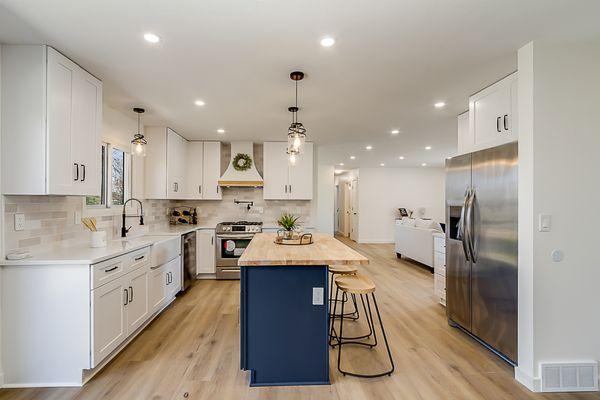 Mark Leavitt - RE/MAX Alliance