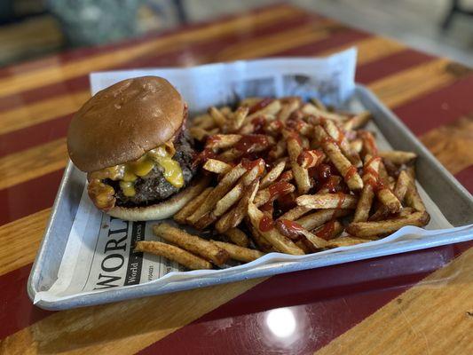Billy Burger w/ cheddar and fries