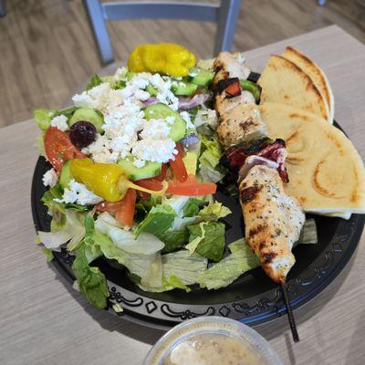 Grilled chicken skewer