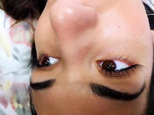 Very soft lashes long-lasting and comfortable!