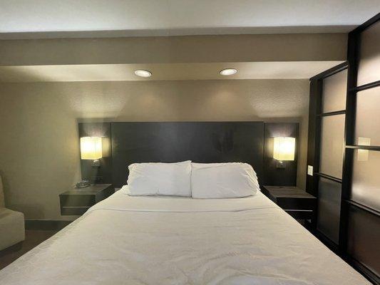 Holiday Inn Express & Suites San Antonio Nw-Medical Area